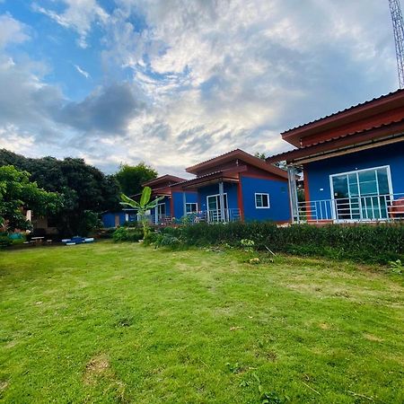 Готель Phu Chaem House Мечем Екстер'єр фото