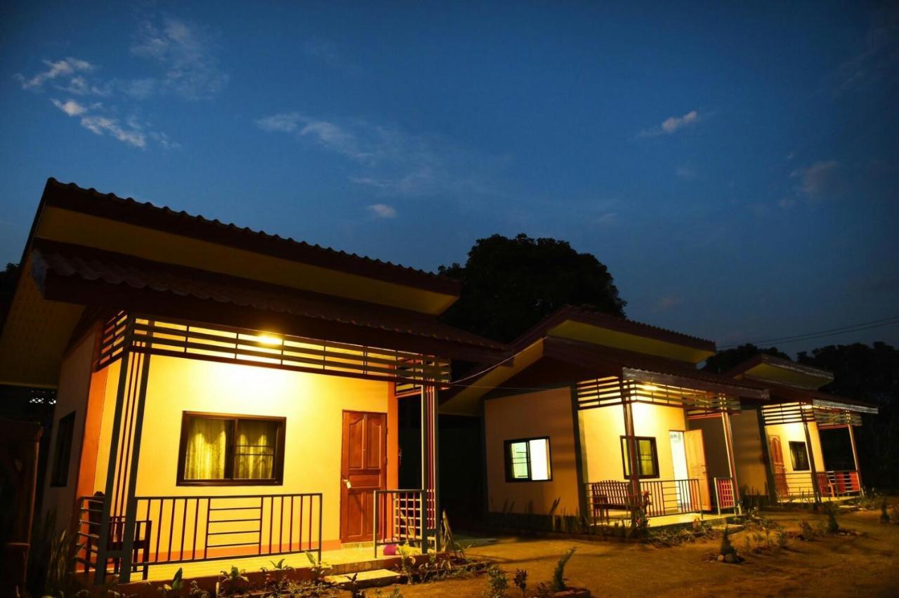 Готель Phu Chaem House Мечем Екстер'єр фото